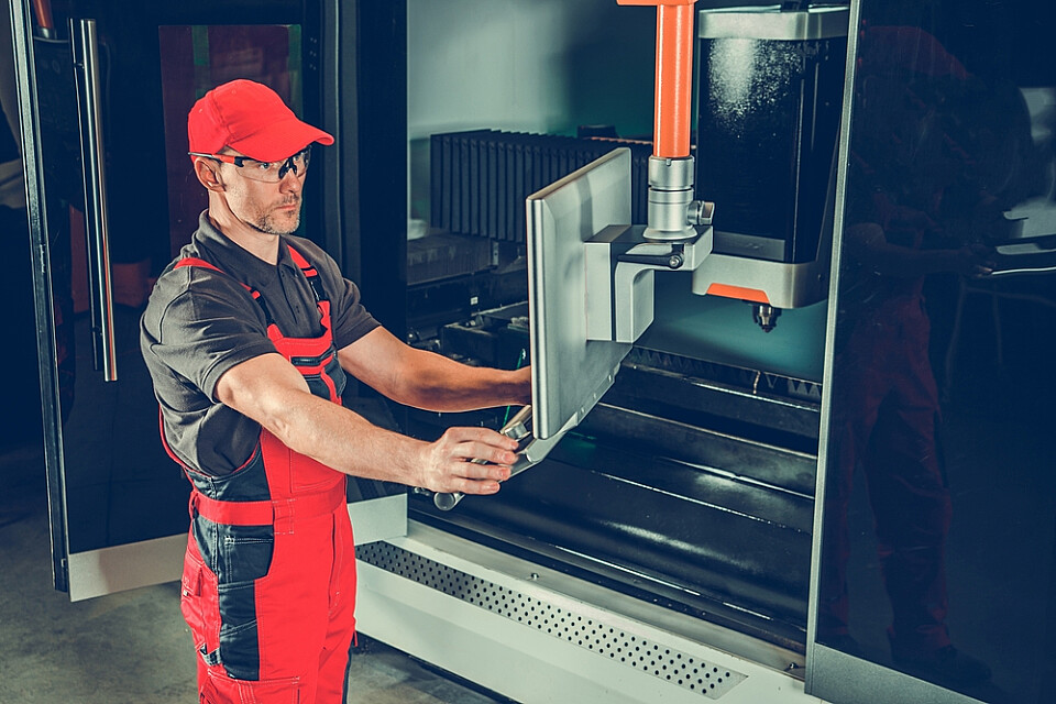 Operator Lasersnijmachine