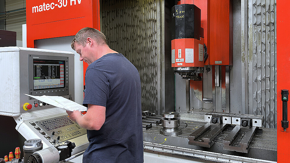 CNC Frezer / Programmeur