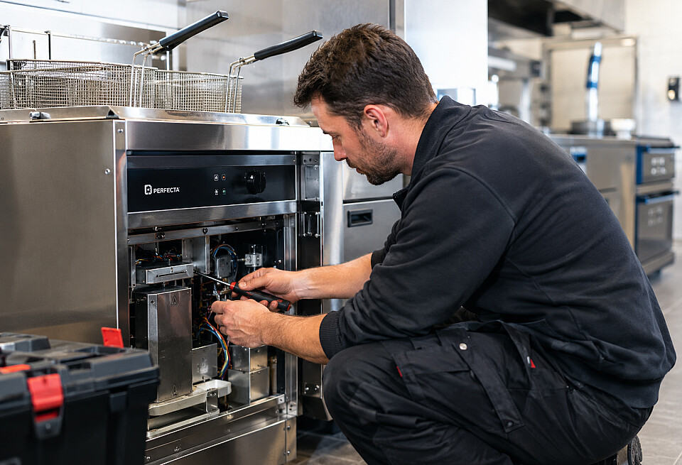 Servicetechnieker Frituurapparatuur